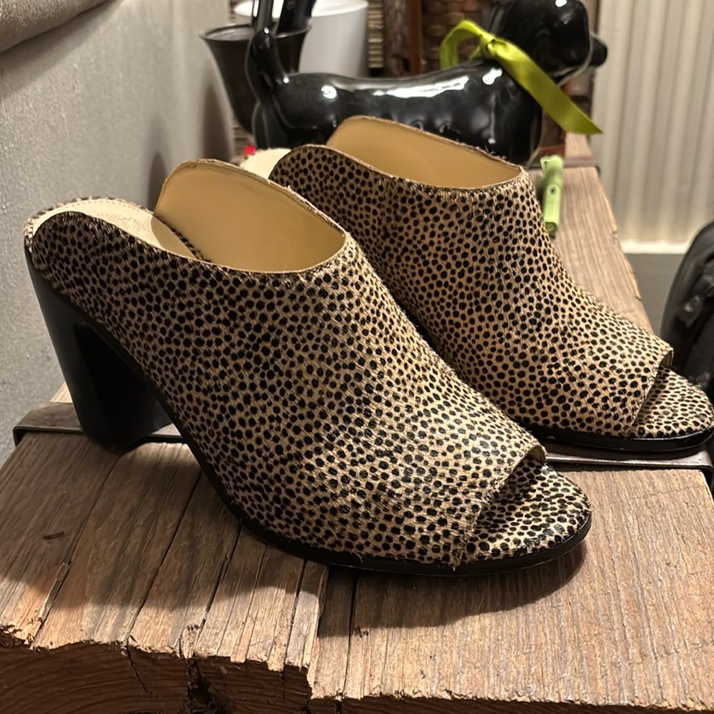 Cow hair mules